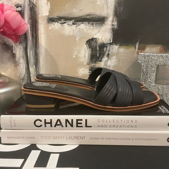 Vince Camuto Slide Sandals 1" Heel Size 8.5 - Picture 2 of 4